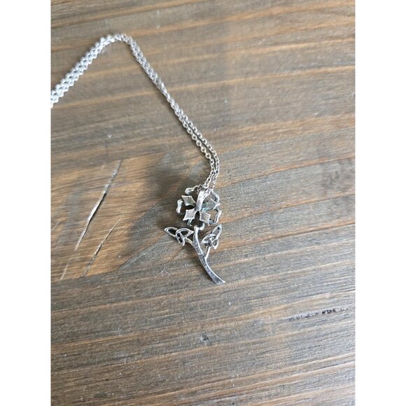 Franklin Mint Celtic Rose Flower Pendant FM83 Sterling Silver with Tiny Emerald - Picture 7 of 10